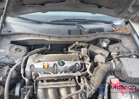 2010 Honda Accord 2.4 Lx z USA, uszkodzony, nr VIN 1HGCP2F33AA055058